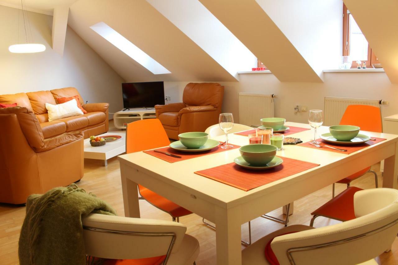 Apartment Zaverka Near Castle *