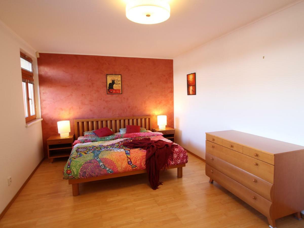 Apartment Zaverka Near Castle